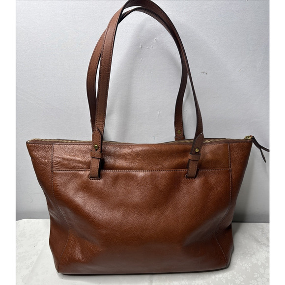 Fossil Brown Leather Zip-Top Tote Bag – Brass Key Charm Shoulder Purse - Picture 1 of 9